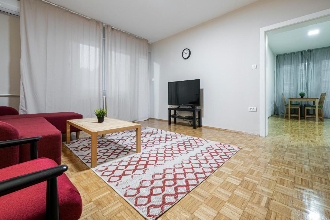 נובי סאד !Promo! Green Oak Riverside -Free Parking Area מראה חיצוני תמונה